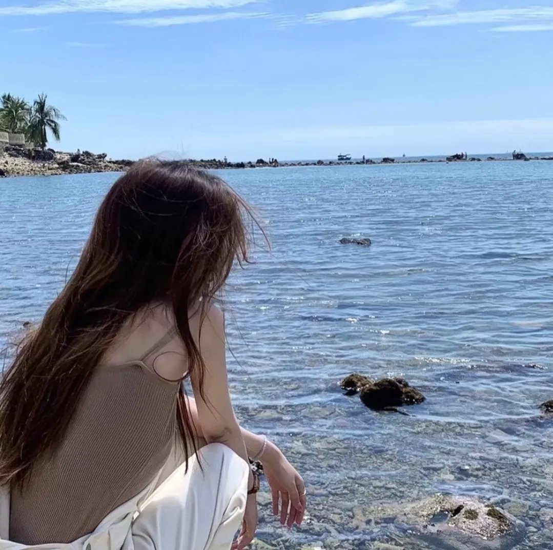 地球边缘 海报背景